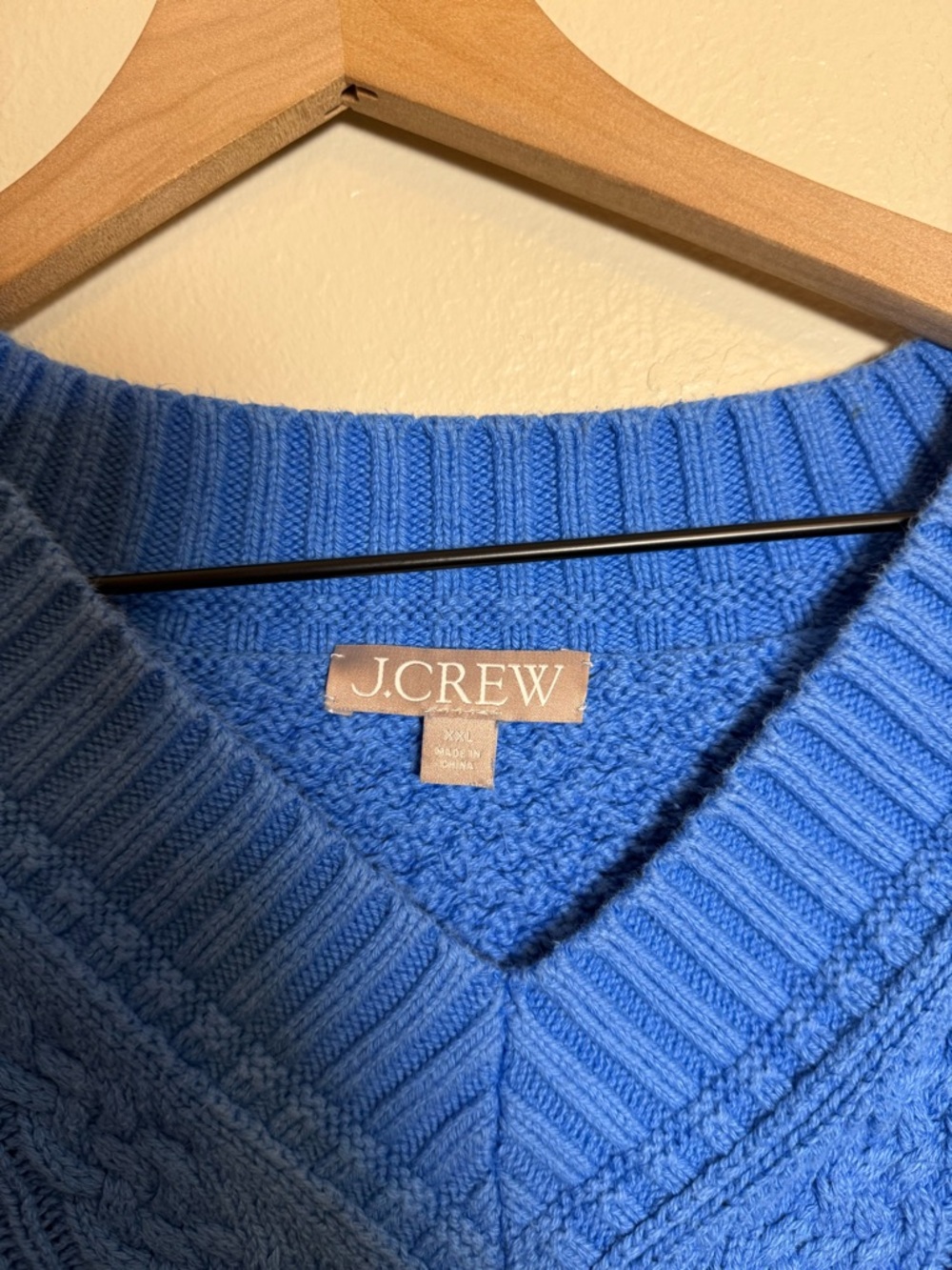 J. Crew Cotton cable-knit V-neck‎ pullover - Picture 3 of 7